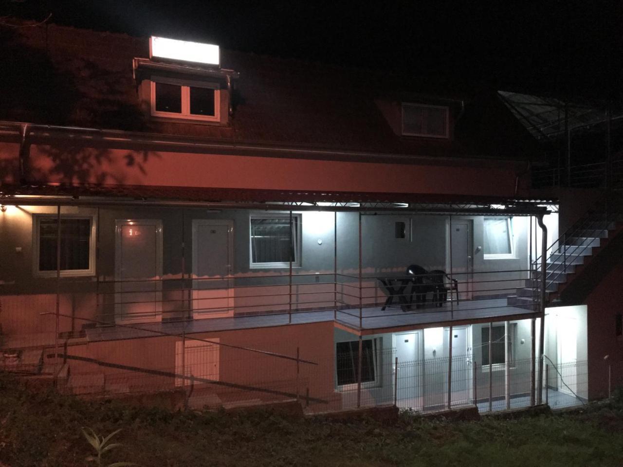 Banja Gornja Trepca-Smestaj Grof Extérieur photo